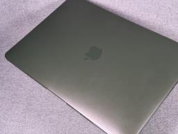 Like new Apple Macbook Air M1 for sale image 3