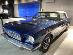 1965 Ford Mustang Convertible image 3