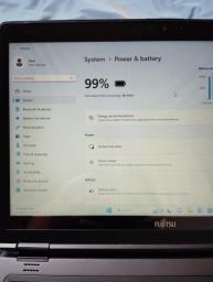 Fujitsu 2 in 1 hybrid laptop pc image 6