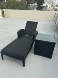 Matching set Lounger  Coffee table image 1