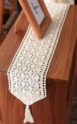 Table Runner Linen with Tassels image 1