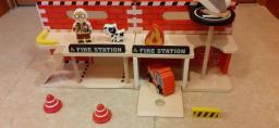 As New Wooden Fire Playset- Final image 3
