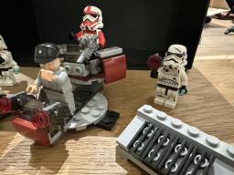 Lego 75134 Star Wars Galactic Empire image 3