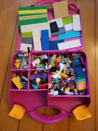 Lego set - mixed girls image 3