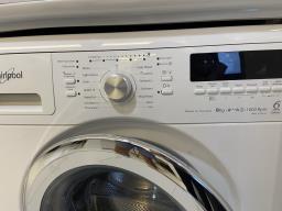 Whirlpool Awc8100d 8kg front load washer image 2