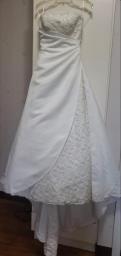 Cream Strapless Wedding Gown with Train image 3