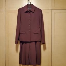 Gay Giano wine color dress suit image 1