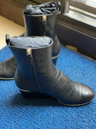 Chanel Ankle boots image 3