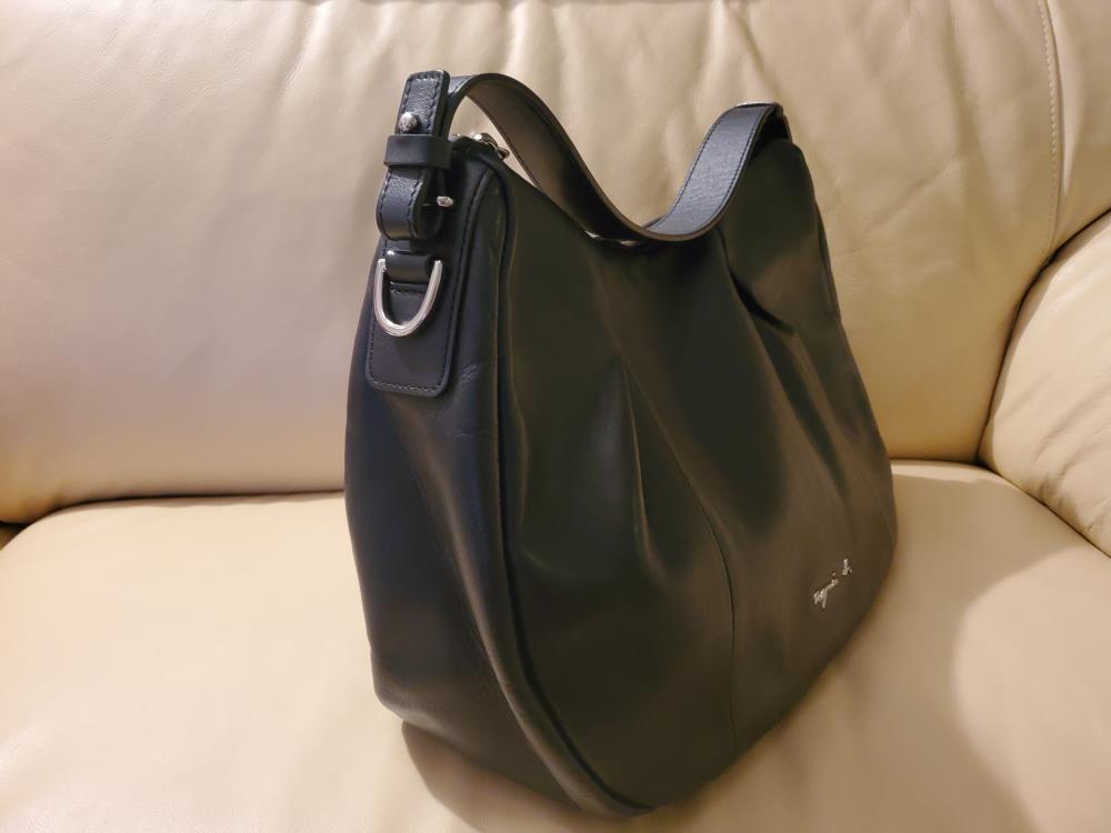 agnes b black leather shoulder bag