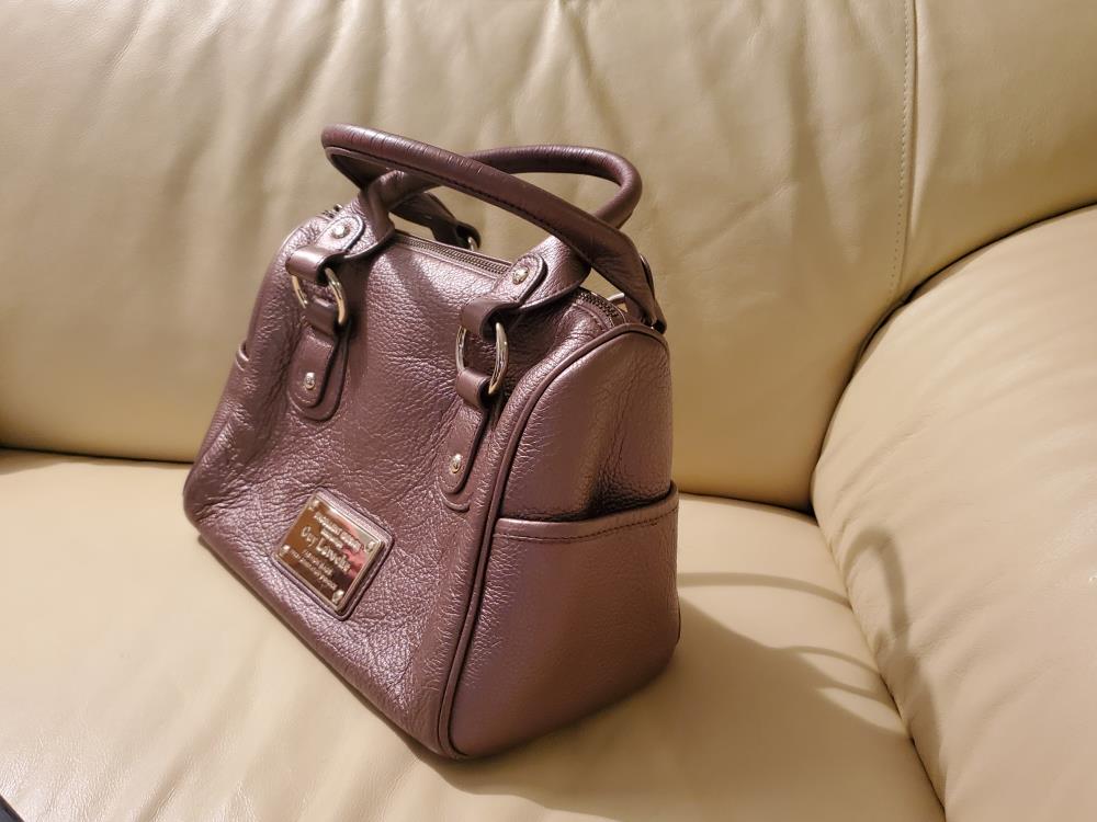 Guy Laroche Bags.. Brown