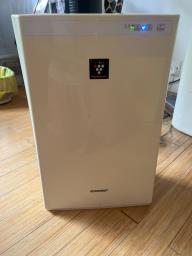 Air purifiers image 1