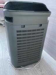 Sharp air purifier - in good condition image 3