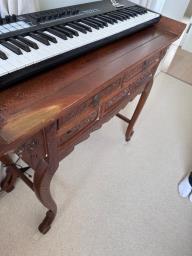 Antique altar image 2