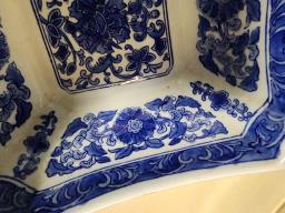 Antique Chinese Bowl image 8