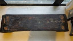 Antique furniture - Chinese low table image 4
