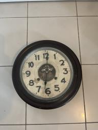 Antique wall clock 31cm diamater image 1