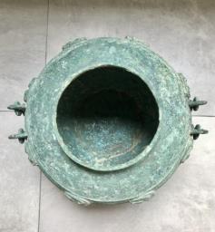 Chinese Bronze Ritual Wine Vessel image 4