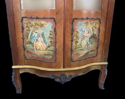 Made in Italy cabinet image 8
