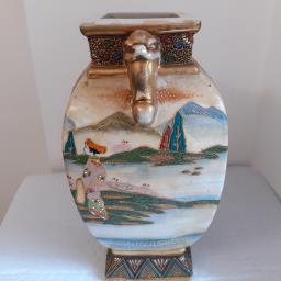 Satsuma Japanese Vase late 19th century image 3