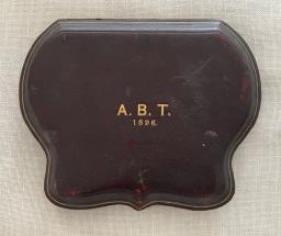 Silver Butter Shell Dishes  Knives image 2