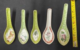 Vintage Chinese Ceramic Soup Spoons image 2