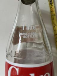 Vintage Coca Cola 1 litre glass bottle image 5