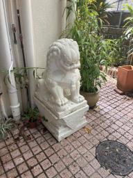 2 beautiful Guardian Lion statues image 2