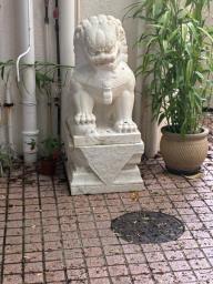 2 beautiful Guardian Lion statues image 4