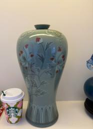 Chinese Vase image 1