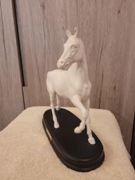 Horse Figurine image 1