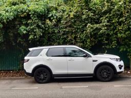 Discovery Sport 20 Se 7s image 1