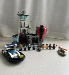 Selling 2 full sets of Lego City image 1