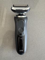 Braun Series 7 shaver image 5