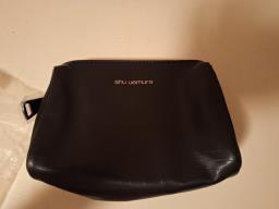 Cosmetic bag image 4