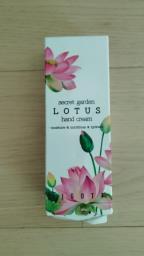 Jigott Secret Garden Lotus Hand Cream image 1