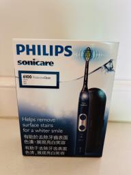 Philips Sonicare 6100 nearly new image 1