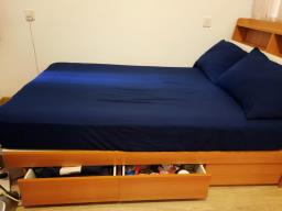 Bed with back care mattress image 5