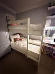 Bunk Bed With 2x Mattreses image 1