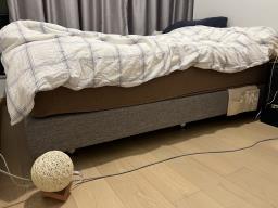 Double Bed frame   137 x 190 cm image 2