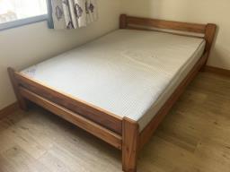 Free Bed Small double Real Wood frame image 1