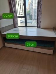 Free sofa and 2 x free beds self pick up image 3
