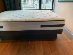 Gas lift storage bed  Sealy Posturepedi image 2
