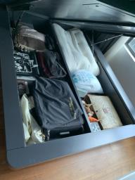 Gas lift storage bed  Sealy Posturepedi image 5