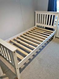 Good Quality Single Wooden Bed Frame image 3