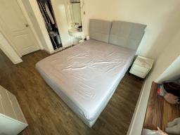 Hydraulic Bed  Mattress Queen for Sale image 2
