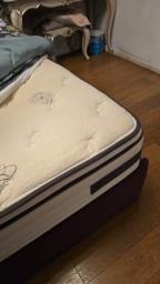 King-size Bed with Sealy Mattress image 4