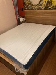nearly new Skyler Queen Size mattress image 4