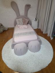 Pink bunny bed with side table image 1