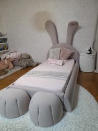Pink bunny bed with side table image 3