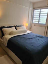 Queen Bed frame with 4 drawers image 3